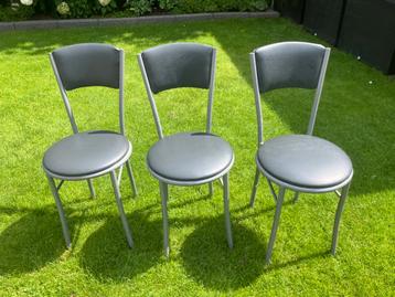 3 stoelen