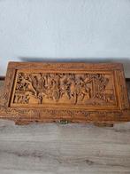 Oosterse houten dekenkist, Ophalen