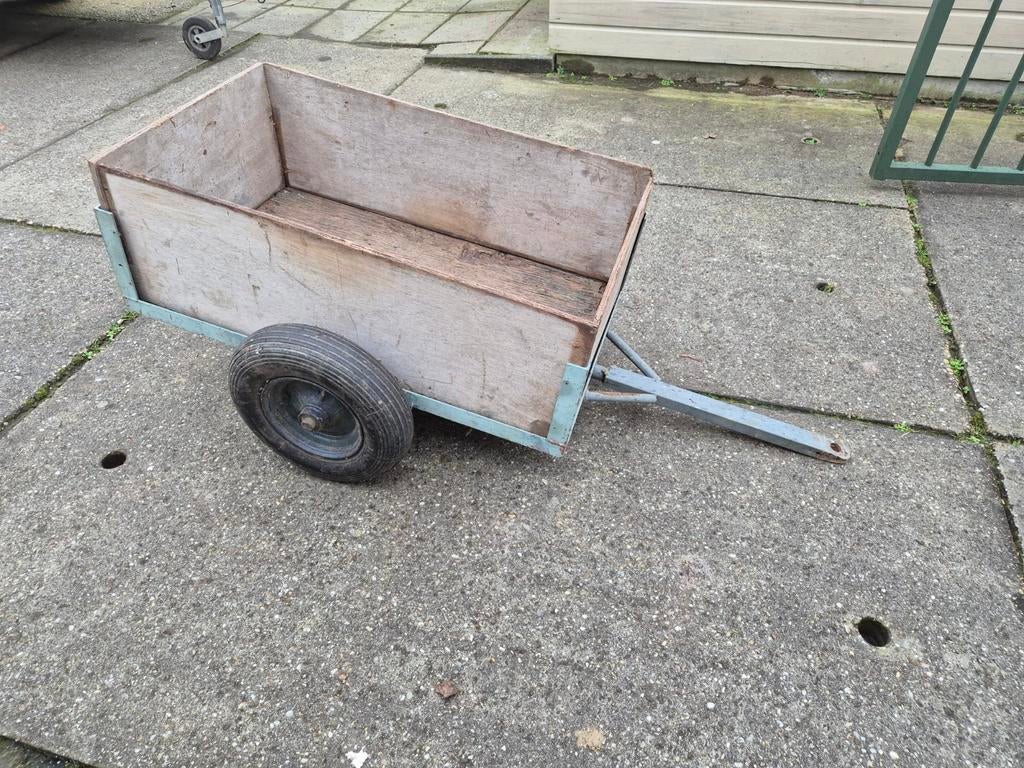 Karretje voor maaitractor oid, Ophalen, Gebruikt