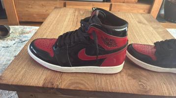 Te koop: Air Jordan 1 Retro High OG Patent Bred beschikbaar voor biedingen