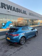 Renault Mégane 1.2 16V 97KW HB 2017 Blauw, Auto's, Voorwielaandrijving, 4 cilinders, Blauw, 1650 kg