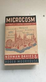 Microcosm Norman Davies Roger Moorhouse, Boeken, Ophalen of Verzenden, Zo goed als nieuw