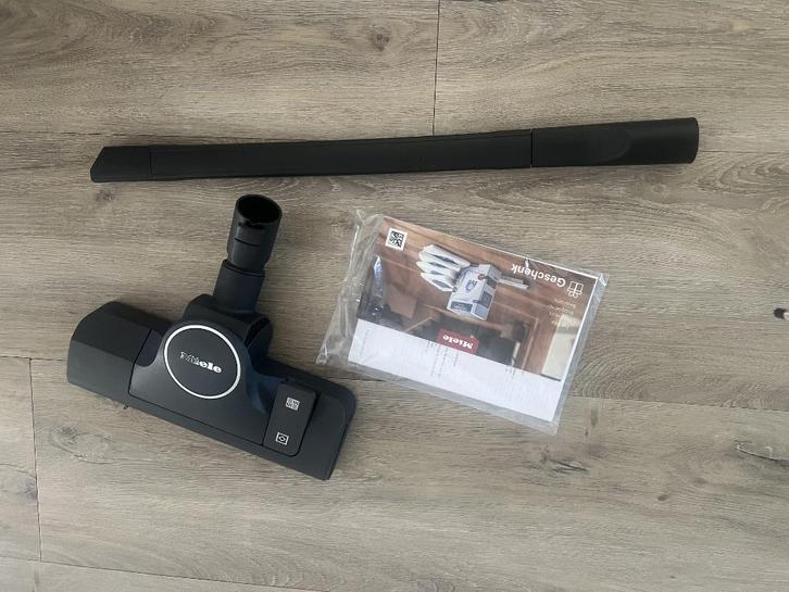MIELE  universele zuigmond & verlengstuk  NIEUW!!, Witgoed en Apparatuur, Stofzuigers, Nieuw, Stofzuiger, Minder dan 1200 watt