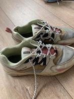 Karhu schoenen, Ophalen of Verzenden, Zo goed als nieuw, Zwart