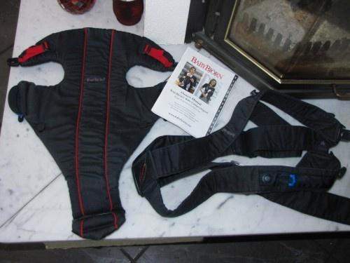 BABYBJORN active draagzak tot 10 kilo, Kinderen en Baby's, Babydragers en Draagdoeken, Zo goed als nieuw, Draagzak, Buik of Rug