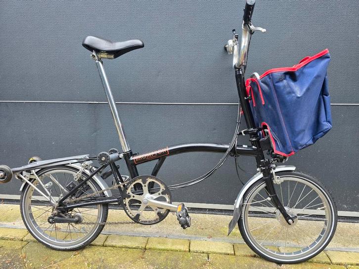 Brompton vouwfiets 5 versnellingen naaf dynamo, Fietsen en Brommers, Fietsen | Vouwfietsen, Zo goed als nieuw, Brompton, 16 tot 18 inch