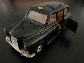 Vintage Londense Taxi Speelgoedauto Zwart Metaal Openende De beschikbaar voor biedingen