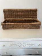 Riviera maison rietenmand 70x20x16, Huis en Inrichting, Woonaccessoires | Schalen en Manden, Ophalen, Mand, Vierkant, Zo goed als nieuw