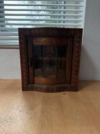 Leuk antiek wandkastje, Antiek en Kunst, Ophalen
