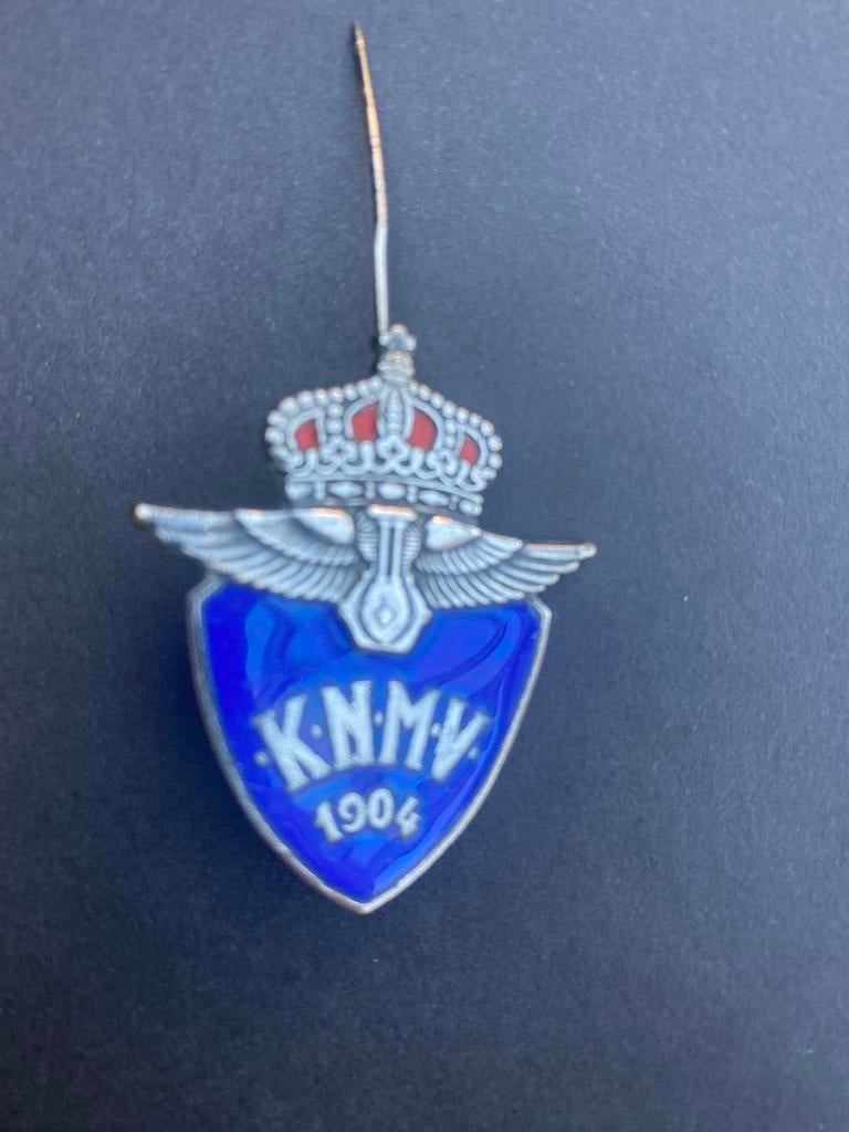 Spelt KNMV, Verzamelen, Ophalen of Verzenden, Gebruikt, Speldje of Pin