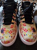 Adidas maat 40 bloemenmotief, Kleding | Dames, Schoenen, Overige kleuren, Adidas, Ophalen of Verzenden, Sneakers of Gympen