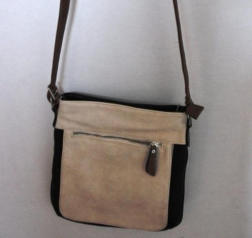 Zwart/wit of wit/zwarte tas, Sieraden, Tassen en Uiterlijk, Tassen | Damestassen, Zo goed als nieuw, Schoudertasje, Wit, Ophalen of Verzenden