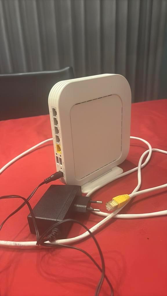 Wifi versterker merk Arcadyan (2 stuks), Computers en Software, WiFi-versterkers, Zo goed als nieuw, Ophalen of Verzenden