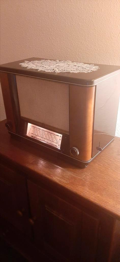 Antieke Radio uit de jaren '30/'40 100 euro voor alle drie, Antiek en Kunst, Antiek | Tv's en Audio, Ophalen