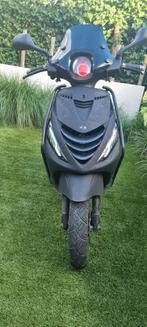 Piaggio zip zwart, Fietsen en Brommers, Scooters | Piaggio, Ophalen, Gebruikt, Maximaal 45 km/u, Zip