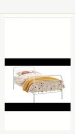 1 persoons bed wit metaal lijk op woood zo goed als nieuw, Huis en Inrichting, 90 cm, Eenpersoons, Wit, Nieuw