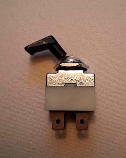 Lucas schakelaar 30527a, Auto-onderdelen, Elektronica en Kabels, Universele onderdelen, Gebruikt, Ophalen of Verzenden