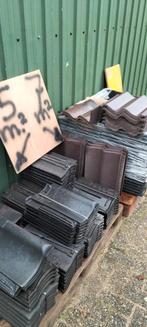 links gewone pan,rechts sneldekkers, Doe-het-zelf en Verbouw, Dakpannen en Dakbedekking, Ophalen, Nieuw