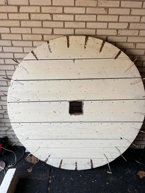 Historisch hijswiel met spil en gaffels DIY tafel of bar, Antiek en Kunst, Antiek | Gereedschap en Instrumenten, Ophalen