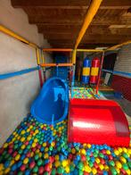 Indoor speeltuin/ Mega ballenbak, Ophalen, Zo goed als nieuw, Glijbaan