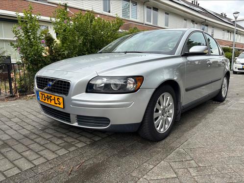 Volvo S40 2.4 185pk 2004 Grijs, leder interieur, 152000 km, Auto's, Volvo, Particulier, S40, ABS, Airbags, Airconditioning, Alarm