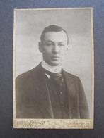 Kabinetfoto / Foto STRAUSS, R'dam: Jongeman, stock tie, Verzamelen, Ophalen of Verzenden, Voor 1940, Gebruikt, Foto