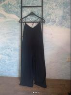 Zwarte jumpsuit met open rug, Kleding | Dames, Jumpsuits, Zwart, Ophalen of Verzenden, Zo goed als nieuw, Urban Outfitters