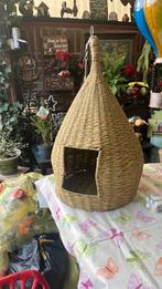 Leuk katten huis, Ophalen, Zo goed als nieuw, Riet