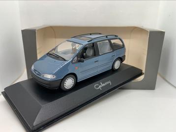 Ford Galaxy (Type V191) 1995 - MiniChamps beschikbaar voor biedingen