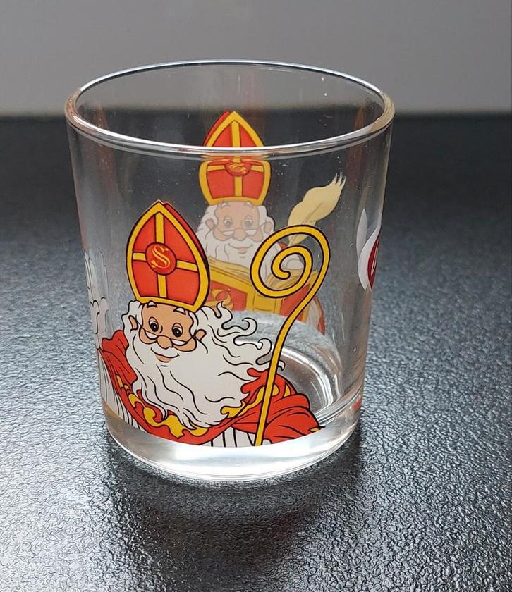 Sinterklaas glas ( Lotus), Diversen, Sinterklaas, Zo goed als nieuw, Ophalen of Verzenden