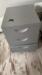 Ikea ladenkast formaat nachtkastje, Huis en Inrichting, Kasten | Ladekasten, Ophalen, Minder dan 50 cm, Zo goed als nieuw, 3 of 4 laden