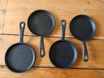 Set van 4 mini koekenpannen, gietijzer, Huis en Inrichting, Keuken | Potten en Pannen, Ophalen of Verzenden, Zo goed als nieuw