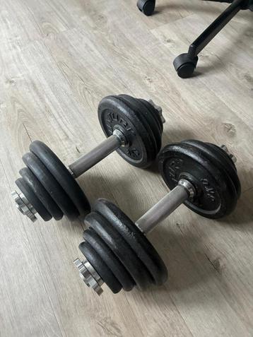 Tunturi Verstelbare Dumbbell Set – 15 kg x 2 beschikbaar voor biedingen