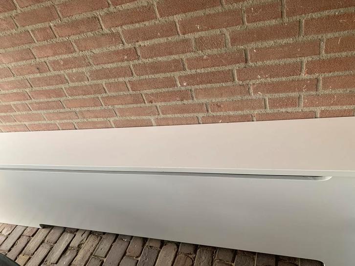 Radiatorombouw wit MDF - 197x67 cm, Huis en Inrichting, Woonaccessoires | Wandplanken en Boekenplanken, Gebruikt, Ophalen