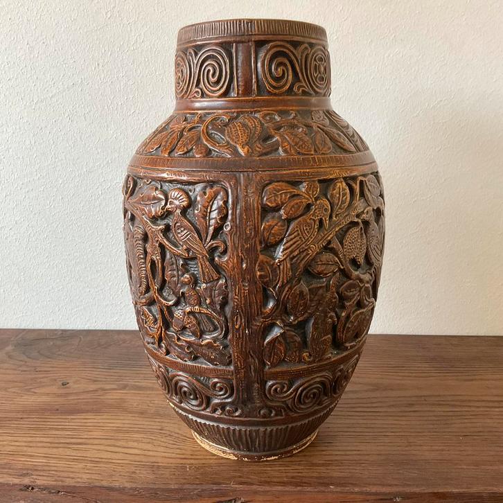 VINTAGE KERAMISCHE VAAS MET RELIËF, Antiek en Kunst, Antiek | Vazen, Ophalen of Verzenden