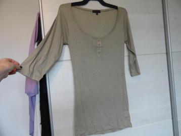 Dictionary beige taupe lange top basic tuniek model polo 3/4