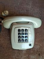 Retro telefoon met druktoetsen, Zo goed als nieuw, Verzenden