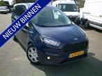 Ford Transit Courier 1.0 Trend EcoBoost S&S VOORZIEN VAN AIR, Voorwielaandrijving, Gebruikt, Met garantie (alle), Blauw