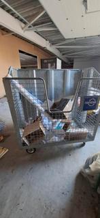 2 x Stalen kar voor karton of iets anders, Doe-het-zelf en Verbouw, Ophalen of Verzenden