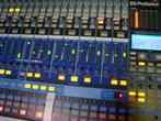 Gebruikt: Presonus StudioLive 24.4.2 mixer in case, 20220003, Muziek en Instrumenten, Mengpanelen, 20 kanalen of meer, Gebruikt