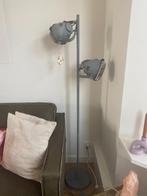 Vloerlamp grijs, Huis en Inrichting, Lampen | Vloerlampen, Nieuw, Industrieel, 150 tot 200 cm, Metaal