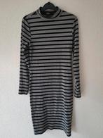 Jurk van Wehkamp maat 40, Kleding | Dames, Ophalen of Verzenden, Zo goed als nieuw, Maat 38/40 (M), Zwart