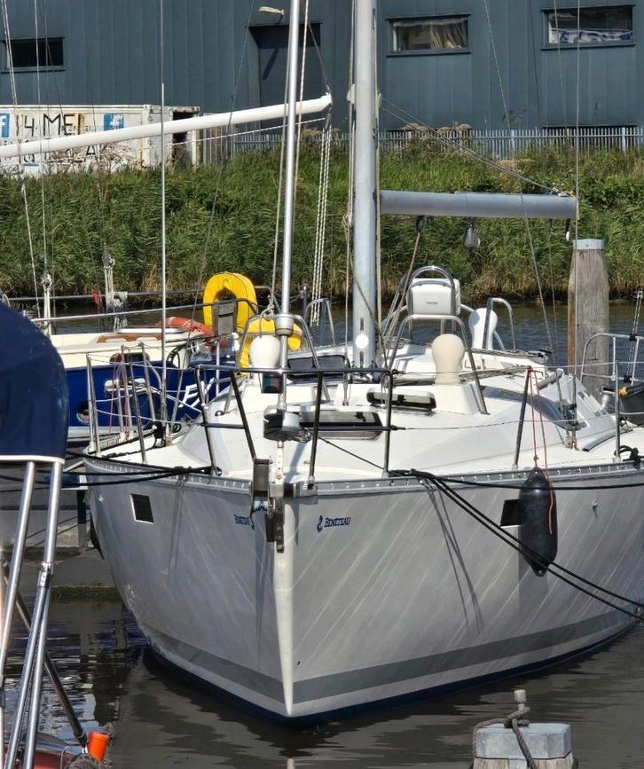 Comfort & diepgang 1,42 m – Beneteau 390, Watersport en Boten, Kajuitzeilboten en Zeiljachten, Gebruikt, Tourjacht of Cruiser