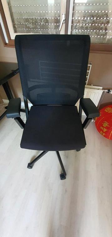 Haworth comforto 5965 bureau stoel  beschikbaar voor biedingen