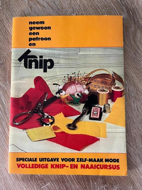 KNIP  volledige knip en naaicursus, Hobby en Vrije tijd, Kledingpatronen, Zo goed als nieuw, Overige typen, Vrouw, Knipmode, Ophalen of Verzenden