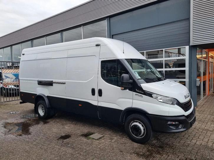 Iveco Daily 70C18 3.0D L4H3 Hi-Matic Euro 6 GVW 7000 kg (2), Auto's, Bestelauto's, Bedrijf, Te koop, ABS, Achteruitrijcamera, Airbags