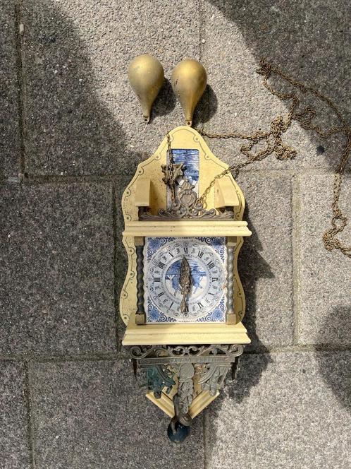 Antieke Nederlandse Gewichts-Wandklok (met gewichten), Antiek en Kunst, Kunst | Beelden en Houtsnijwerken, Ophalen