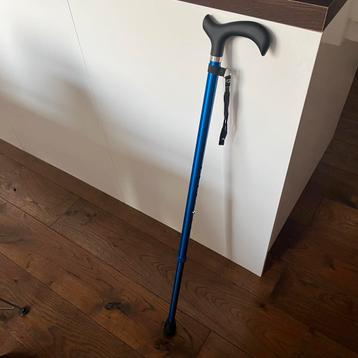 Nieuwe wandelstok ergonomisch handvat  blauw beschikbaar voor biedingen