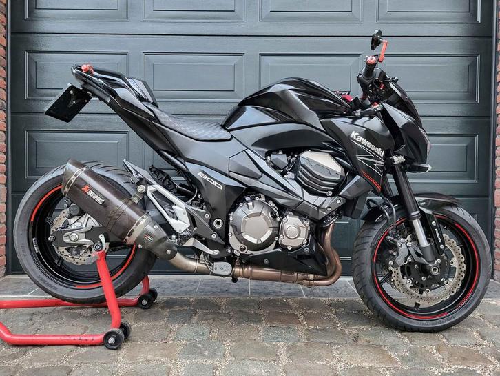 Kawasaki Z800 ABS Performance AKRAPOVIC NL-Motor (bj 2013), Motoren, Motoren | Kawasaki, Bedrijf, Naked bike, meer dan 35 kW, LED Verlichting