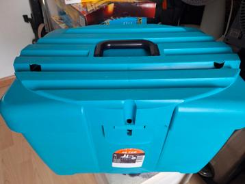 Stevige paarden-poetskoffer te koop  beschikbaar voor biedingen